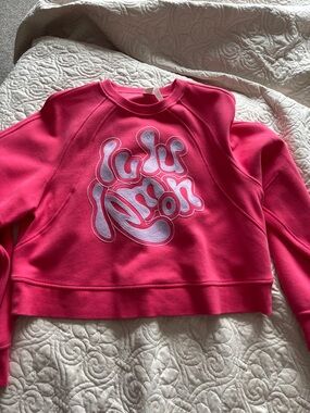 lululemon athletica Hot Pink Crewneck Sweater with White Graphic size m/l